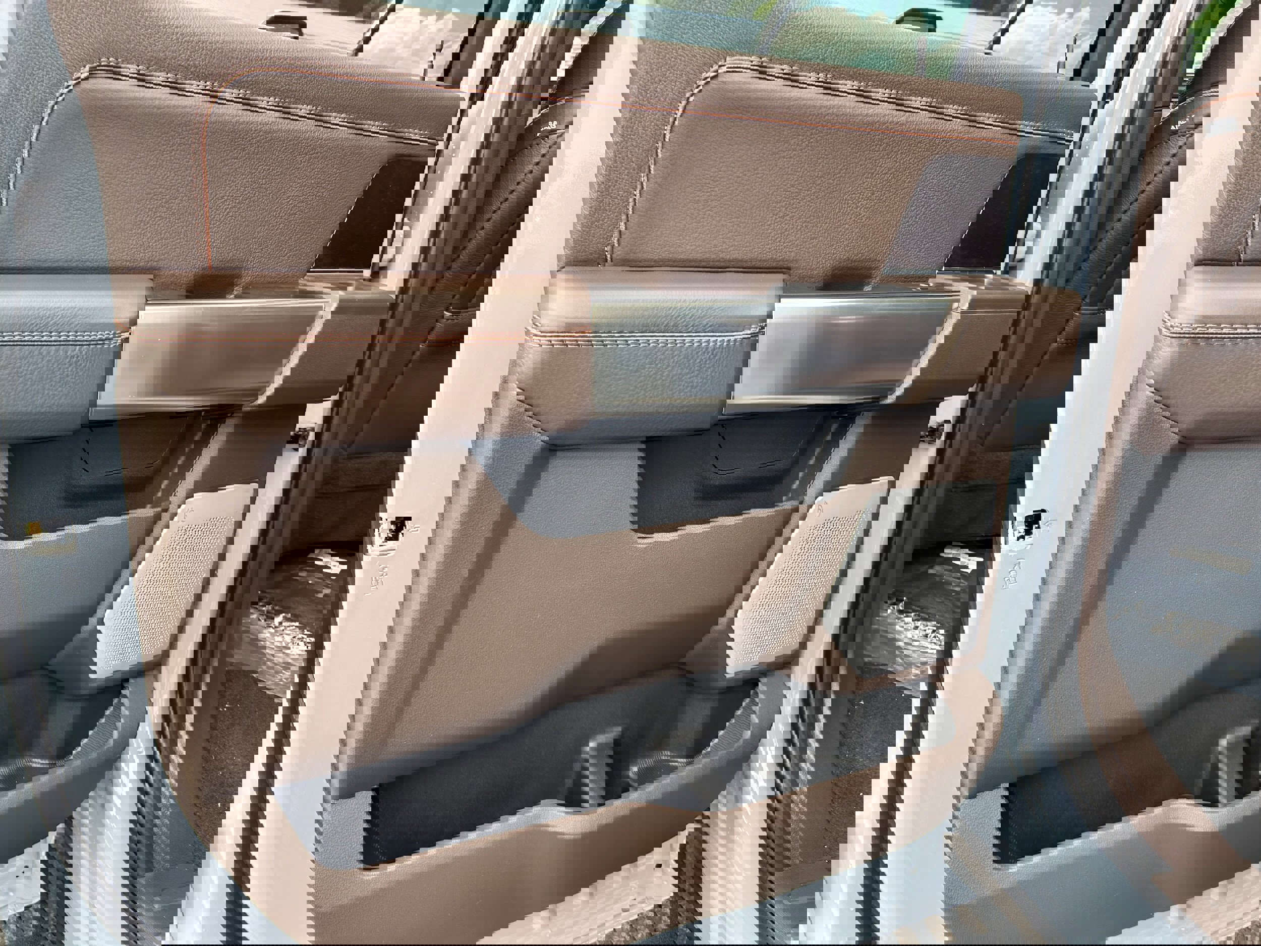 New 2025 Ford F250 King Ranch w/ Tremor Off-Road Package image 55