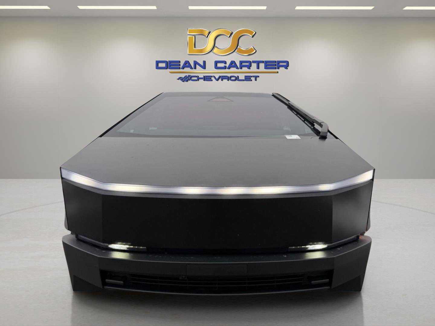 Used 2024 Tesla Cybertruck AWD Crew Cab image 12