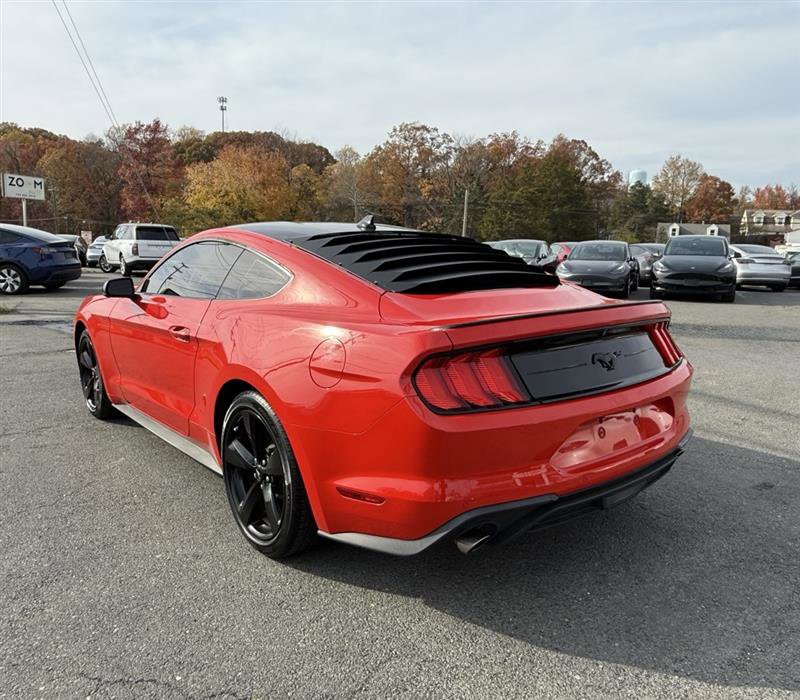 Used 2022 Ford Mustang Premium w/ Equipment Group 201A image 3