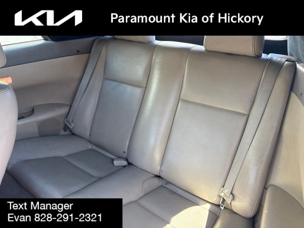 Used 2005 Toyota Solara SLE FWD image 12
