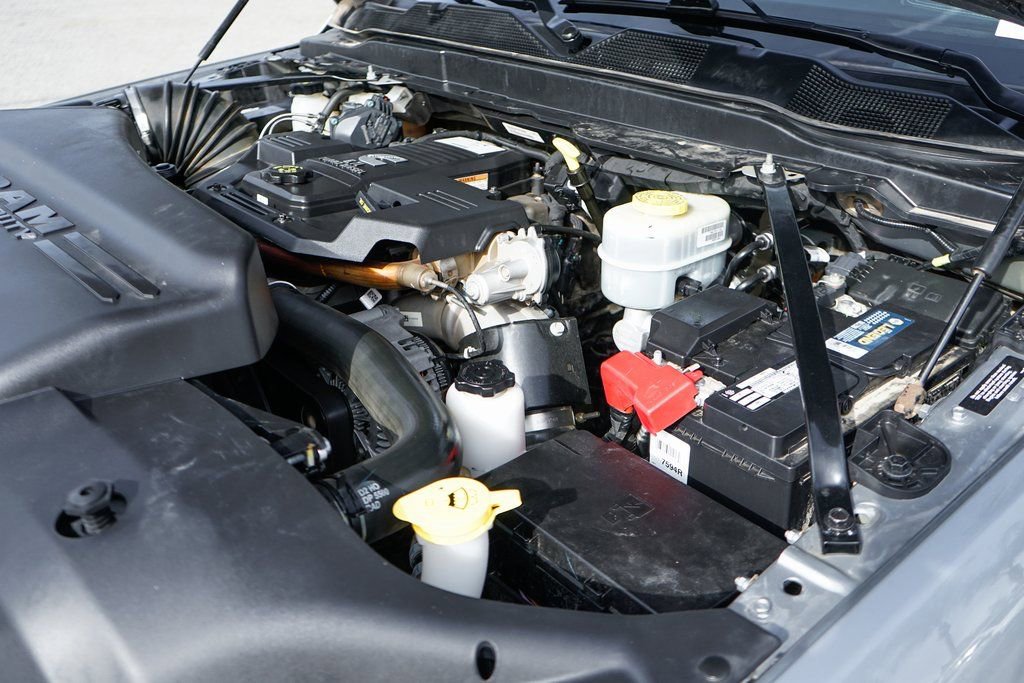 Used 2021 RAM 3500 Laramie image 15