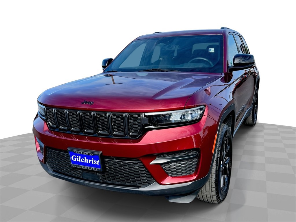 Used 2024 Jeep Grand Cherokee Altitude image 1