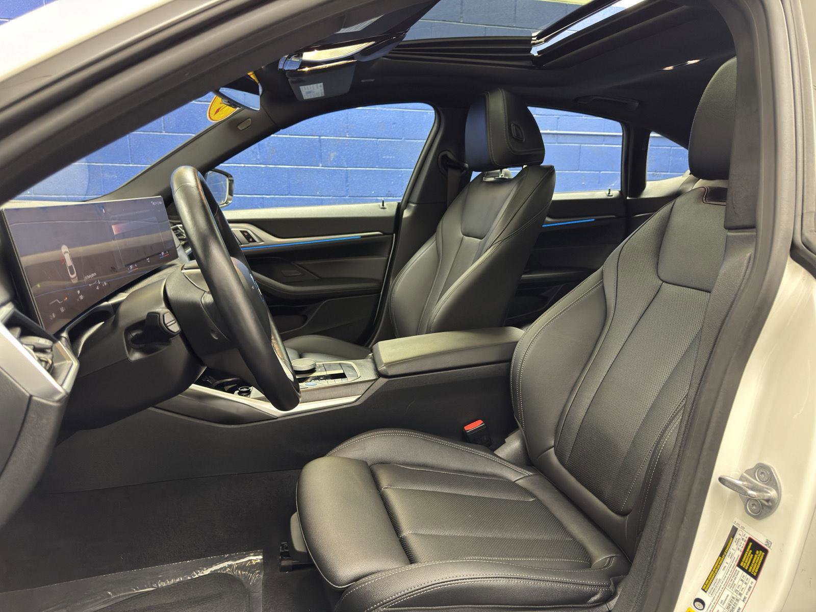 Used 2023 BMW i4 eDrive35 w/ Premium Package image 18