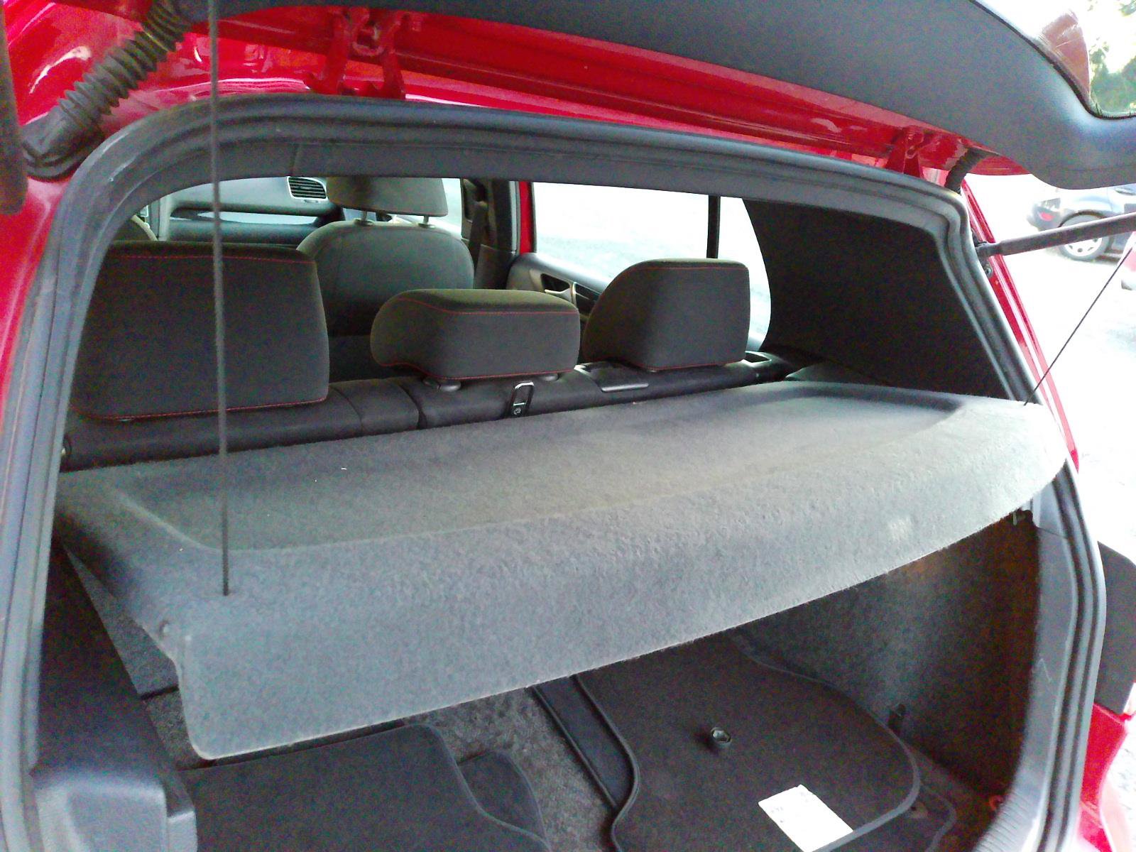 Used 2012 Volkswagen GTI 4-Door FWD image 38