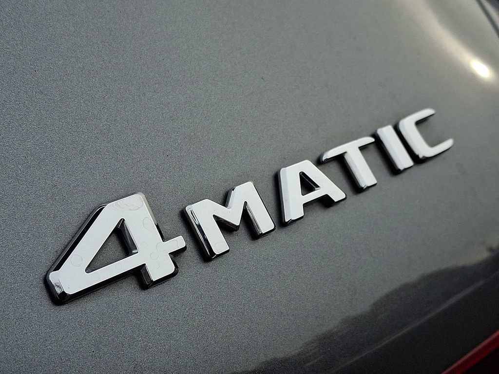 Used 2022 Mercedes-Benz GLC 300 4MATIC image 29