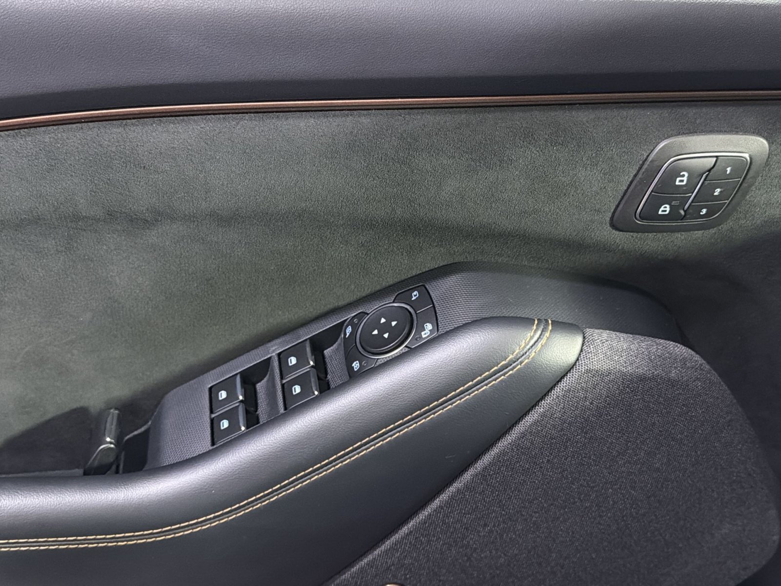 Used 2022 Ford Mustang Mach-E GT AWD/4WD image 37