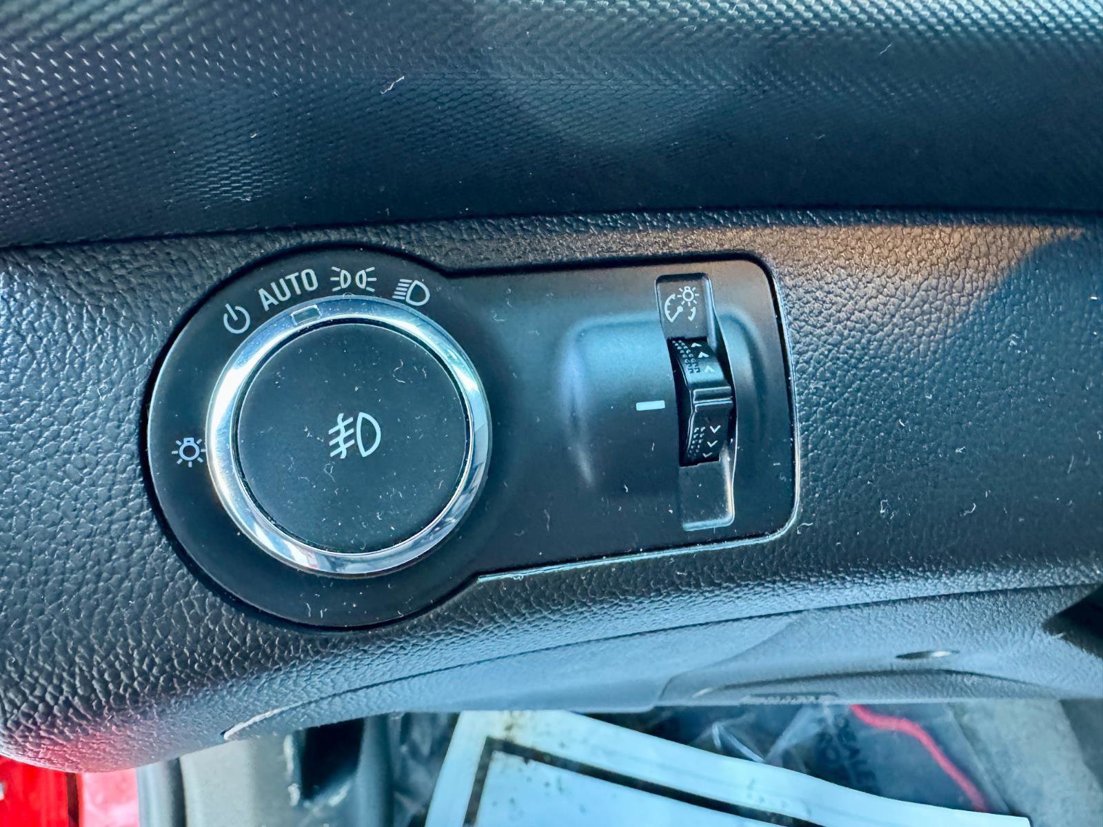 Used 2019 Chevrolet Sonic LT image 22