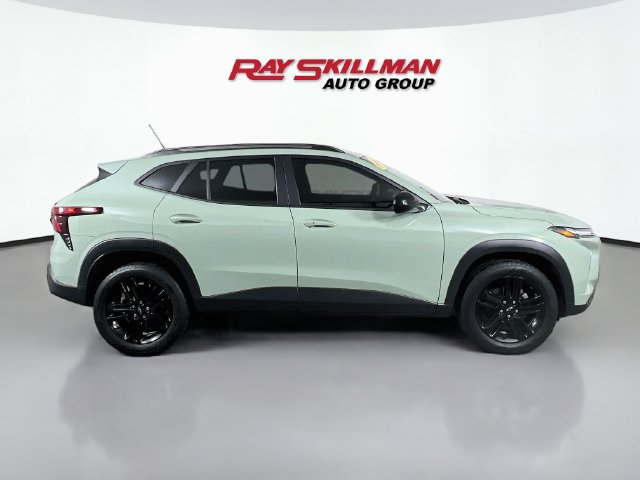 Used 2025 Chevrolet Trax ACTIV w/ Driver Confidence Package FWD image 8