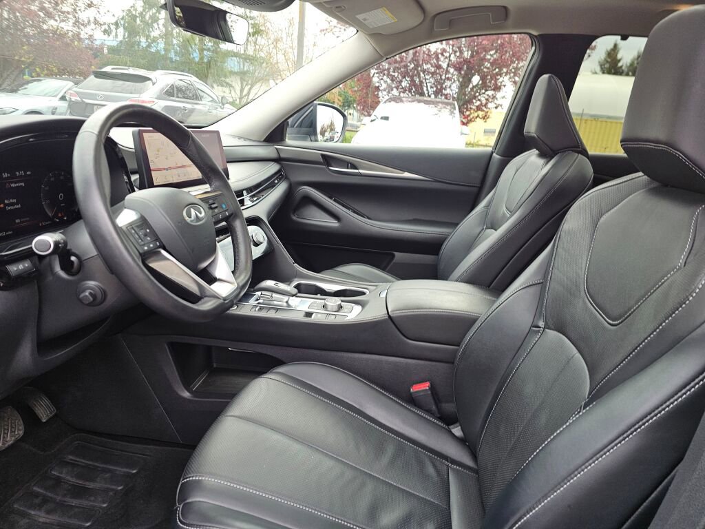 Used 2023 INFINITI QX60 Luxe w/ Cargo Package image 25