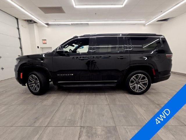 Used 2025 Jeep Wagoneer Series II AWD/4WD image 2