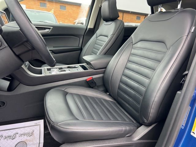 Certified 2024 Ford Edge SEL w/ Convenience Package image 18