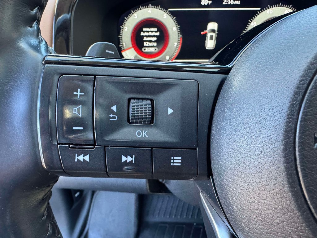 Used 2022 Nissan Pathfinder Platinum w/ Cargo Package AWD/4WD image 25