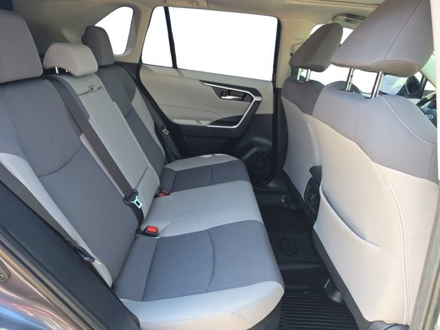 Used 2022 Toyota RAV4 XLE w/ Convenience Package AWD/4WD image 18