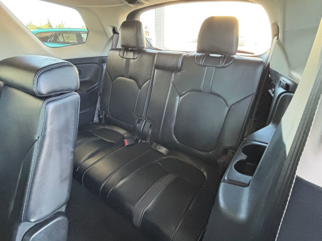 Used 2025 Honda Pilot EX-L image 24
