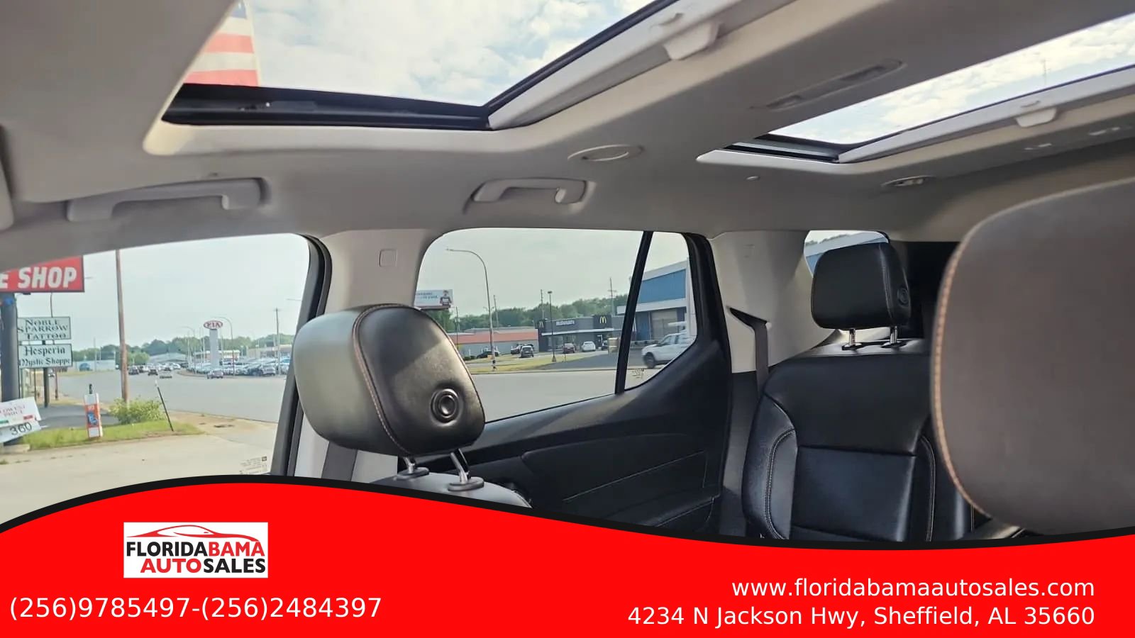 Used 2018 Chevrolet Traverse LT FWD image 24