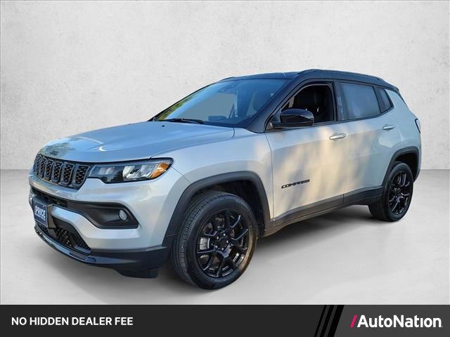 Used 2024 Jeep Compass Latitude w/ Altitude Special Edition AWD/4WD image 1