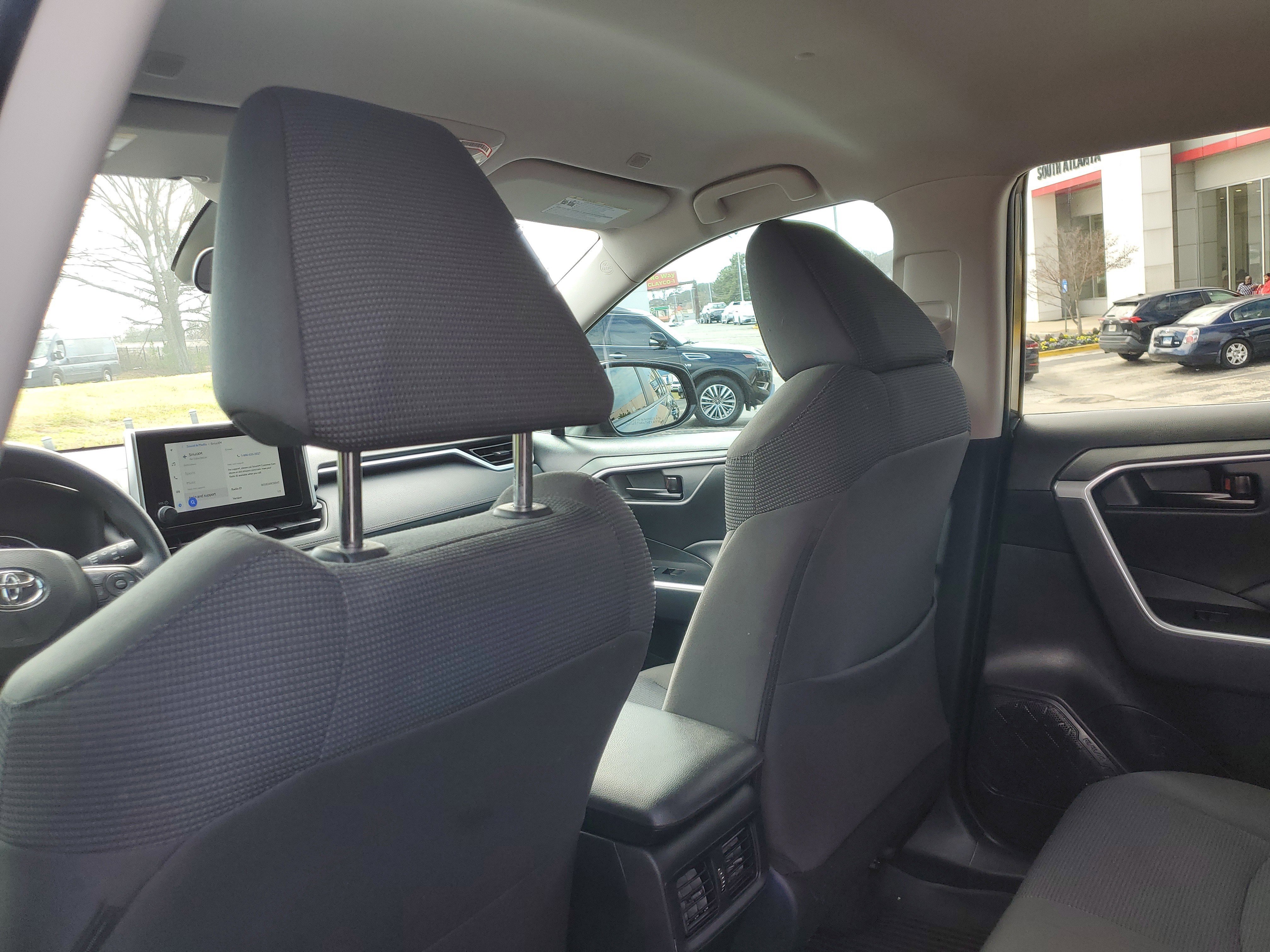 Used 2024 Toyota RAV4 LE image 11