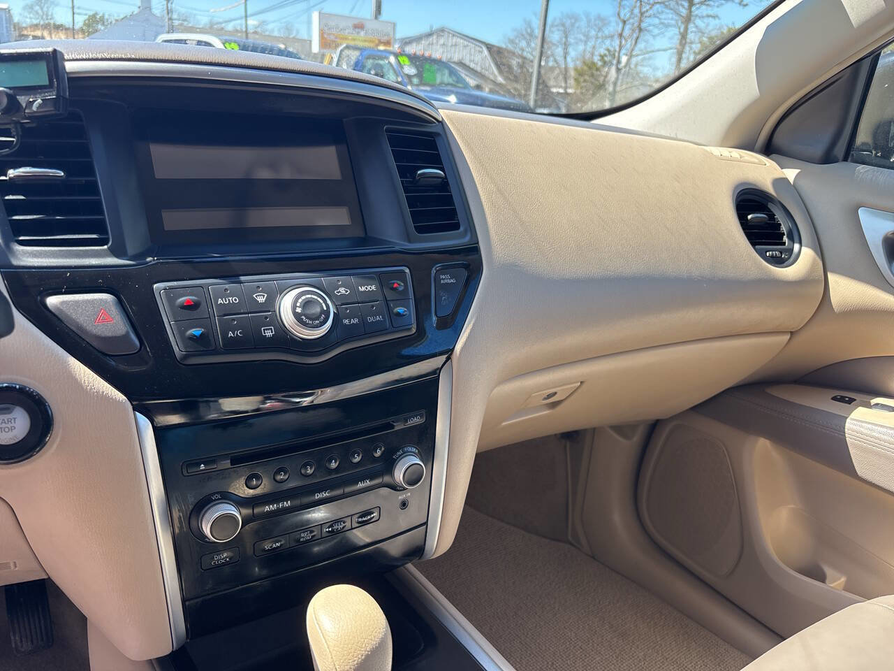 Used 2013 Nissan Pathfinder S AWD/4WD image 20
