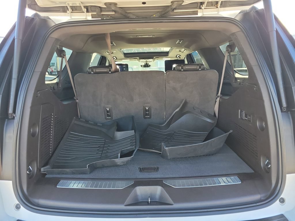 Used 2021 GMC Yukon XL Denali w/ Denali Ultimate Package AWD/4WD image 7