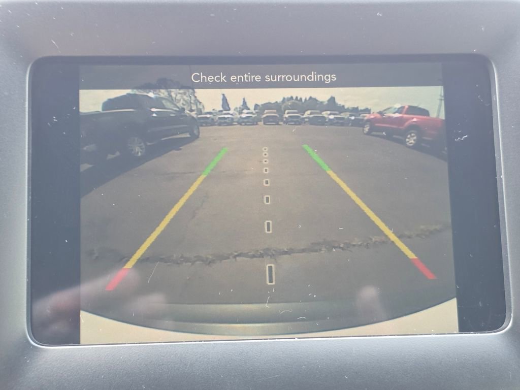 Used 2019 Jeep Cherokee Latitude Plus image 13