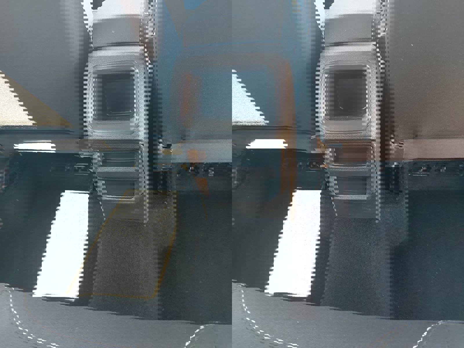 Used 2025 Volkswagen Taos S FWD image 13