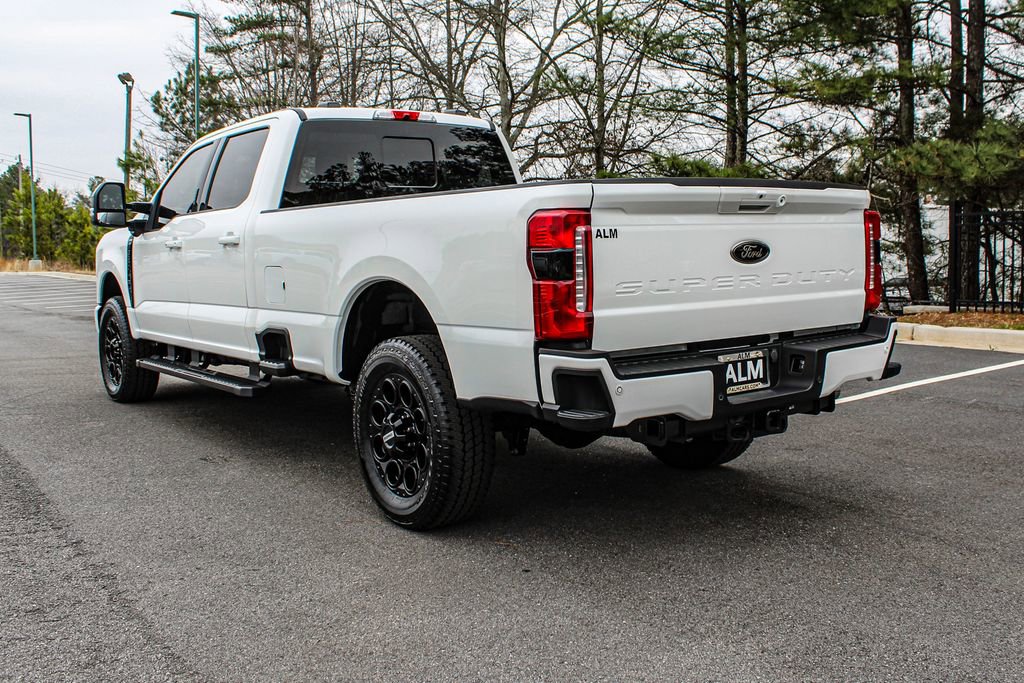 Used 2024 Ford F350 Lariat w/ Lariat Ultimate Package image 3