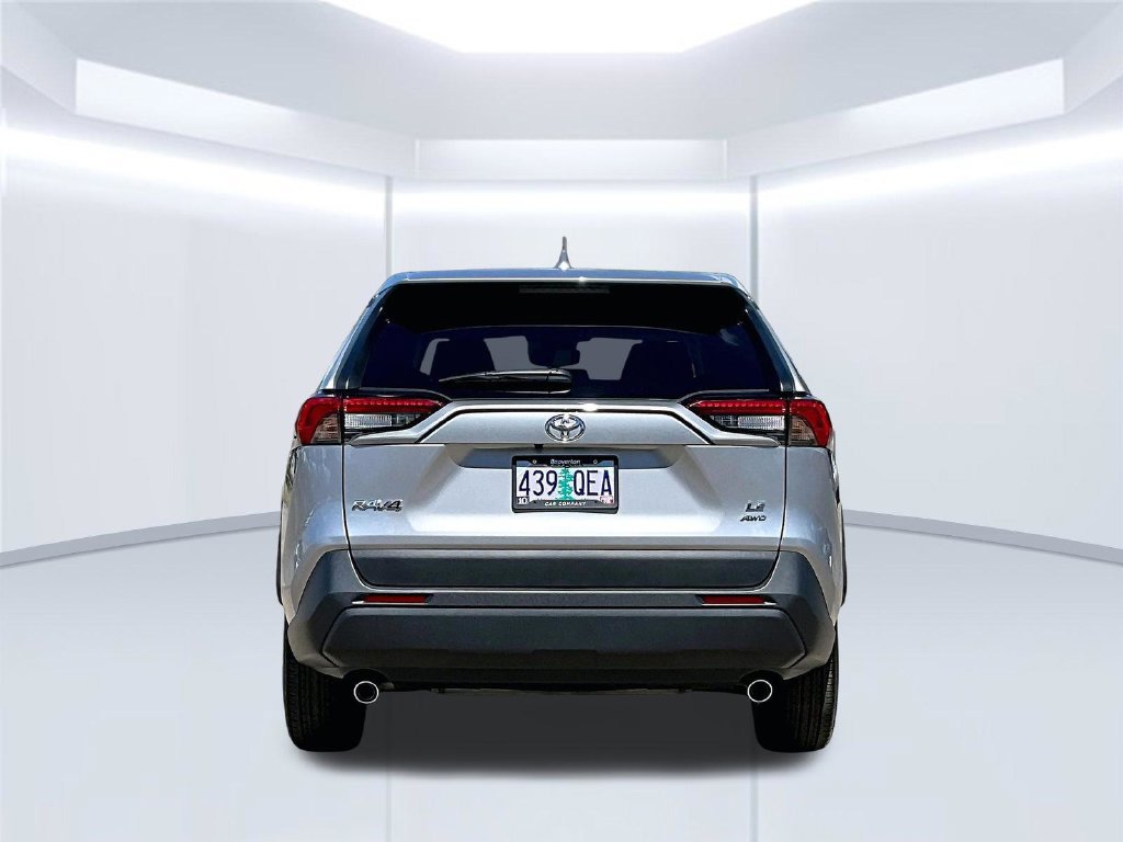 Used 2024 Toyota RAV4 LE AWD/4WD image 6