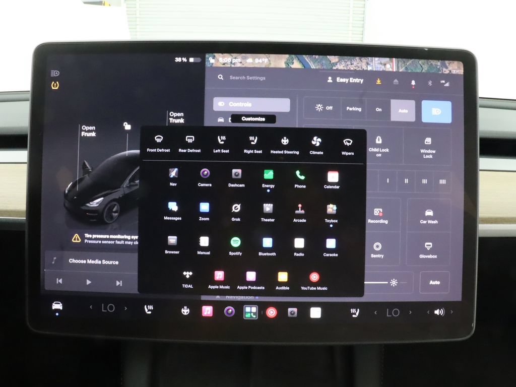 Used 2022 Tesla Model 3 Long Range AWD/4WD image 17