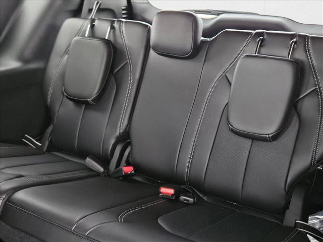 New 2025 Chrysler Pacifica Select image 16