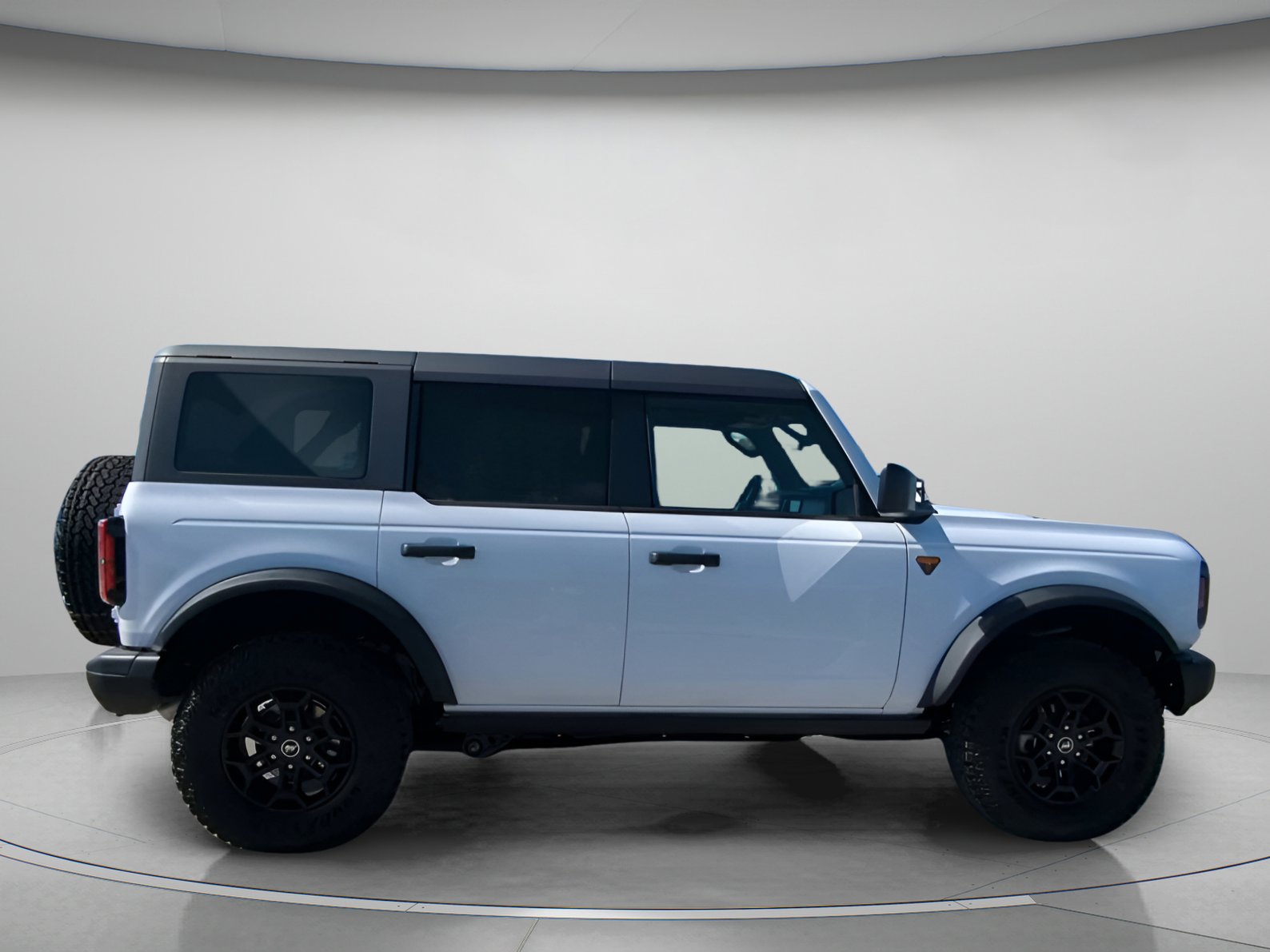 New 2026 Ford Bronco Badlands image 34