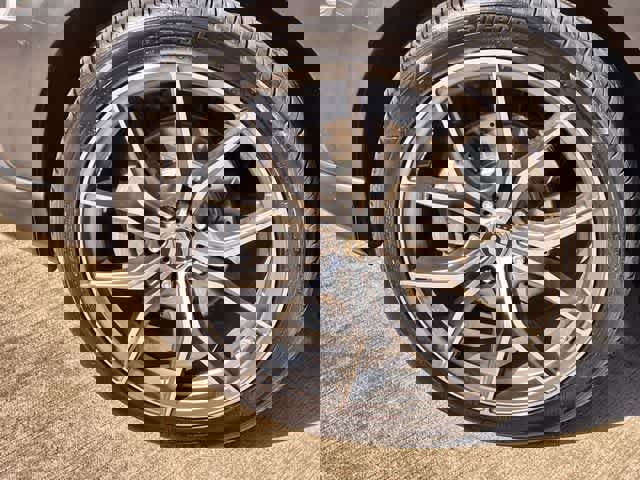 Used 2019 Hyundai Kona Limited w/ Cargo Package image 9