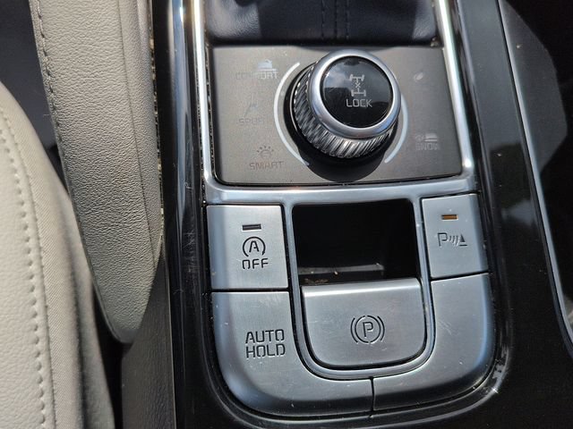 Used 2023 Kia Telluride EX w/ EX Captain's Chair Package AWD/4WD image 24