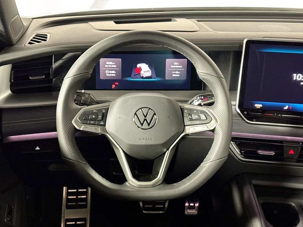 New 2026 Volkswagen Tiguan SE R-Line image 13