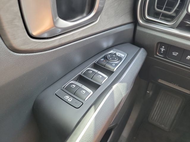Certified 2024 Kia Sorento X-Line EX AWD/4WD image 29