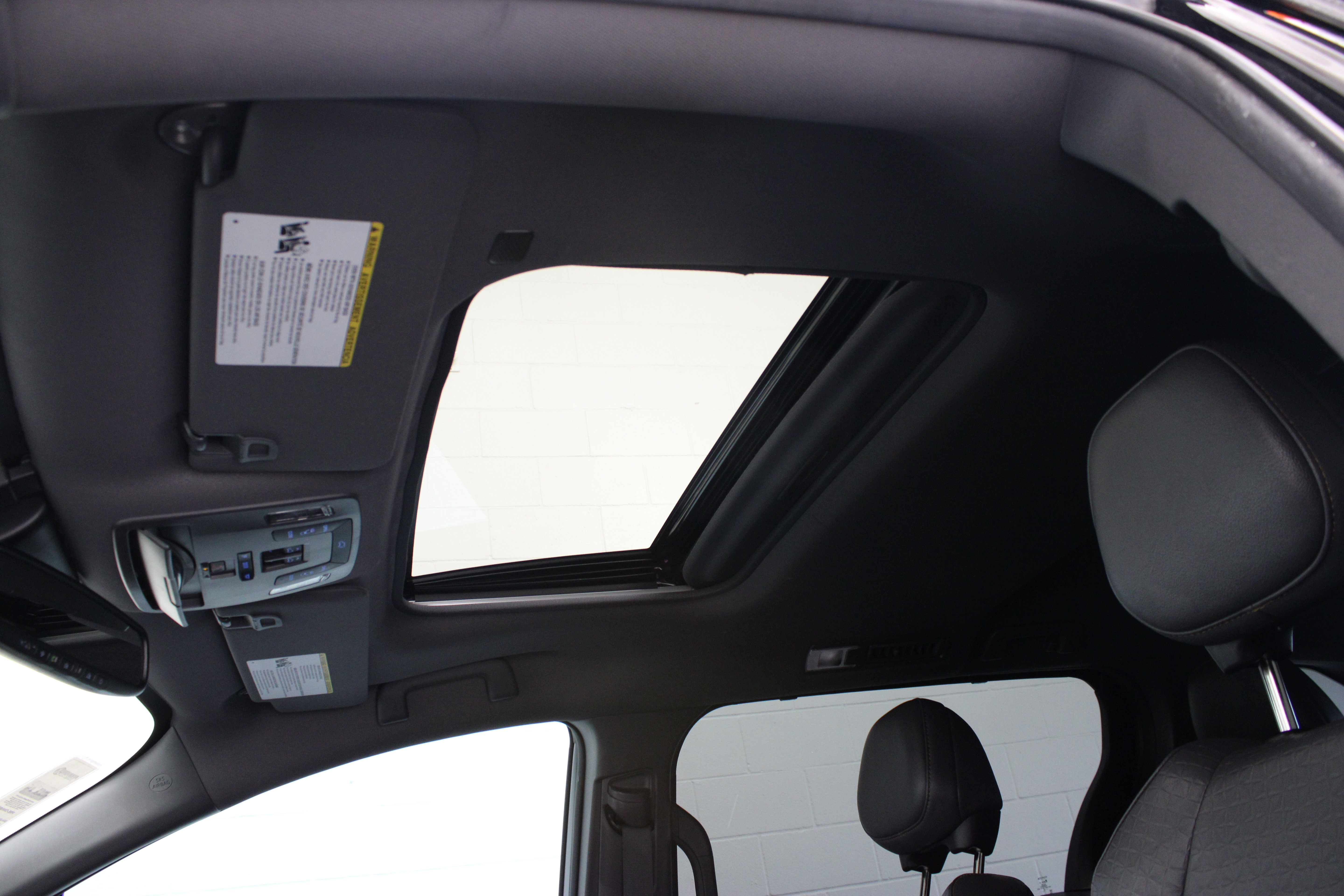 Certified 2024 Toyota Sienna XLE Woodland Edition AWD/4WD image 28