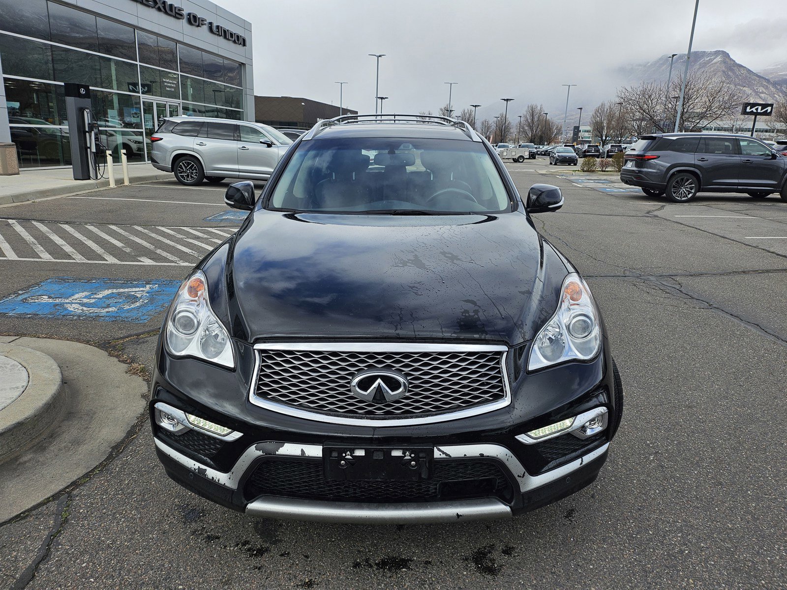 Used 2017 INFINITI QX50 AWD w/ Technology Package image 2