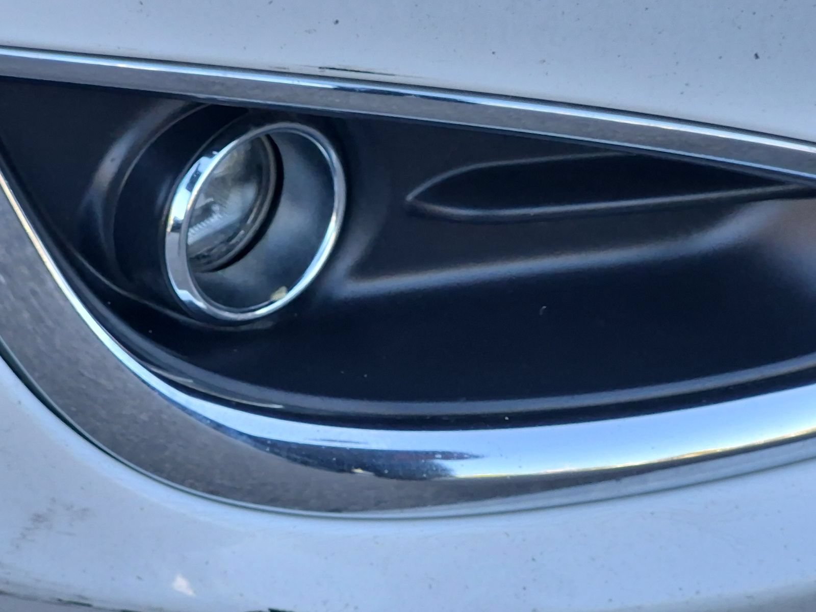 Used 2017 Chrysler Pacifica Limited FWD image 12