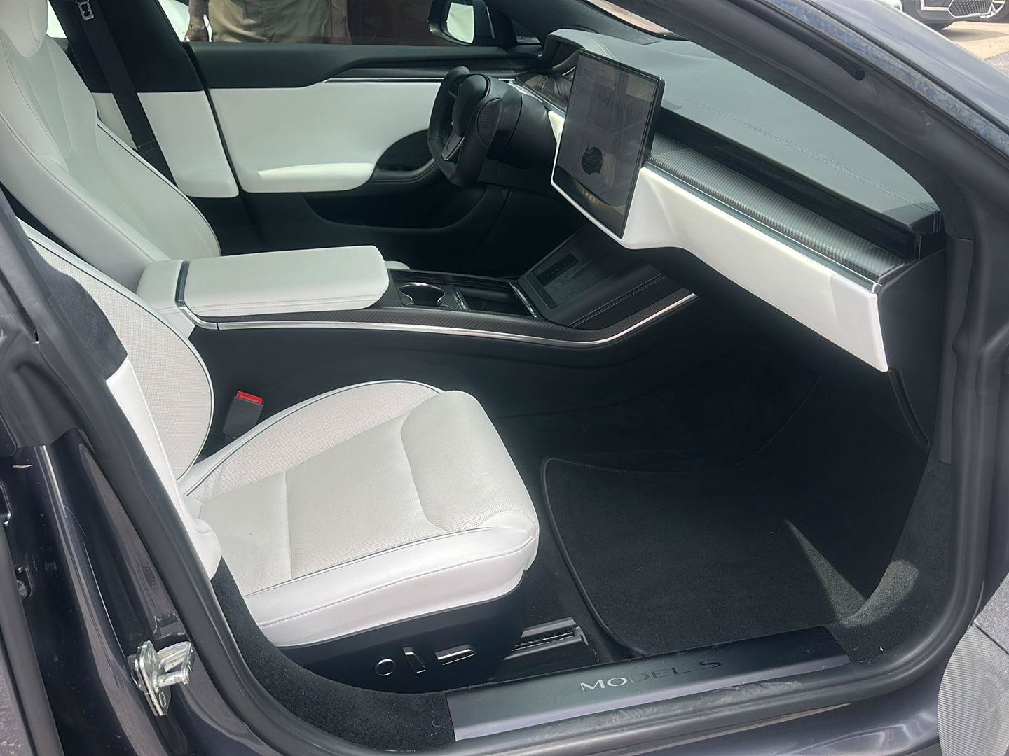 Used 2021 Tesla Model S Plaid AWD/4WD image 8