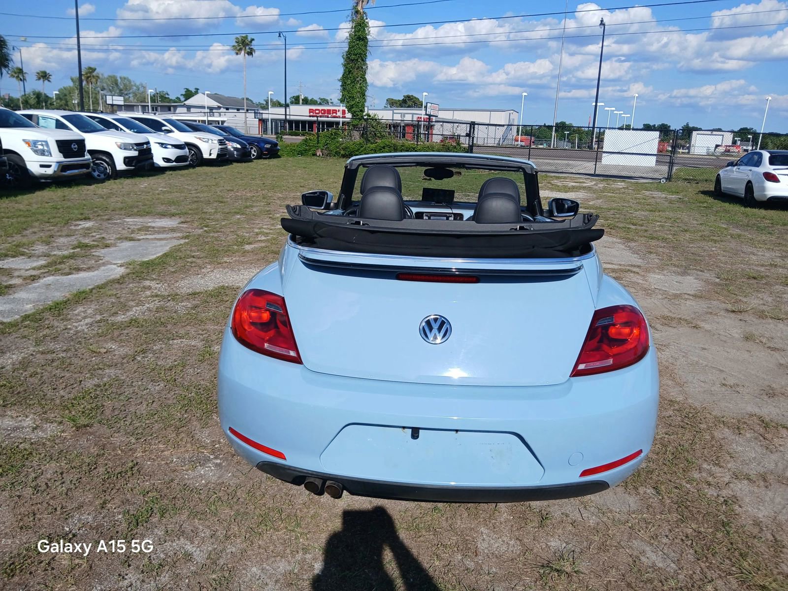 Used 2014 Volkswagen Beetle 2.5 image 4