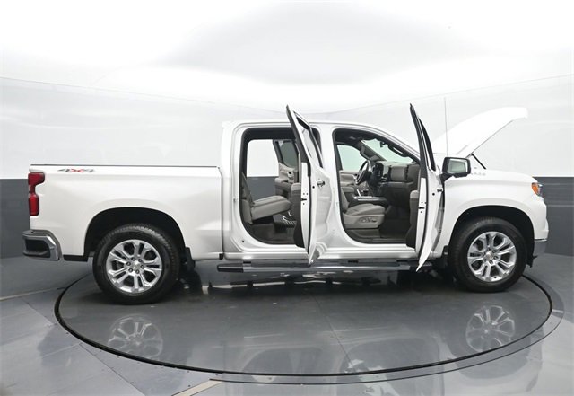 Used 2025 Chevrolet Silverado 1500 LTZ image 57