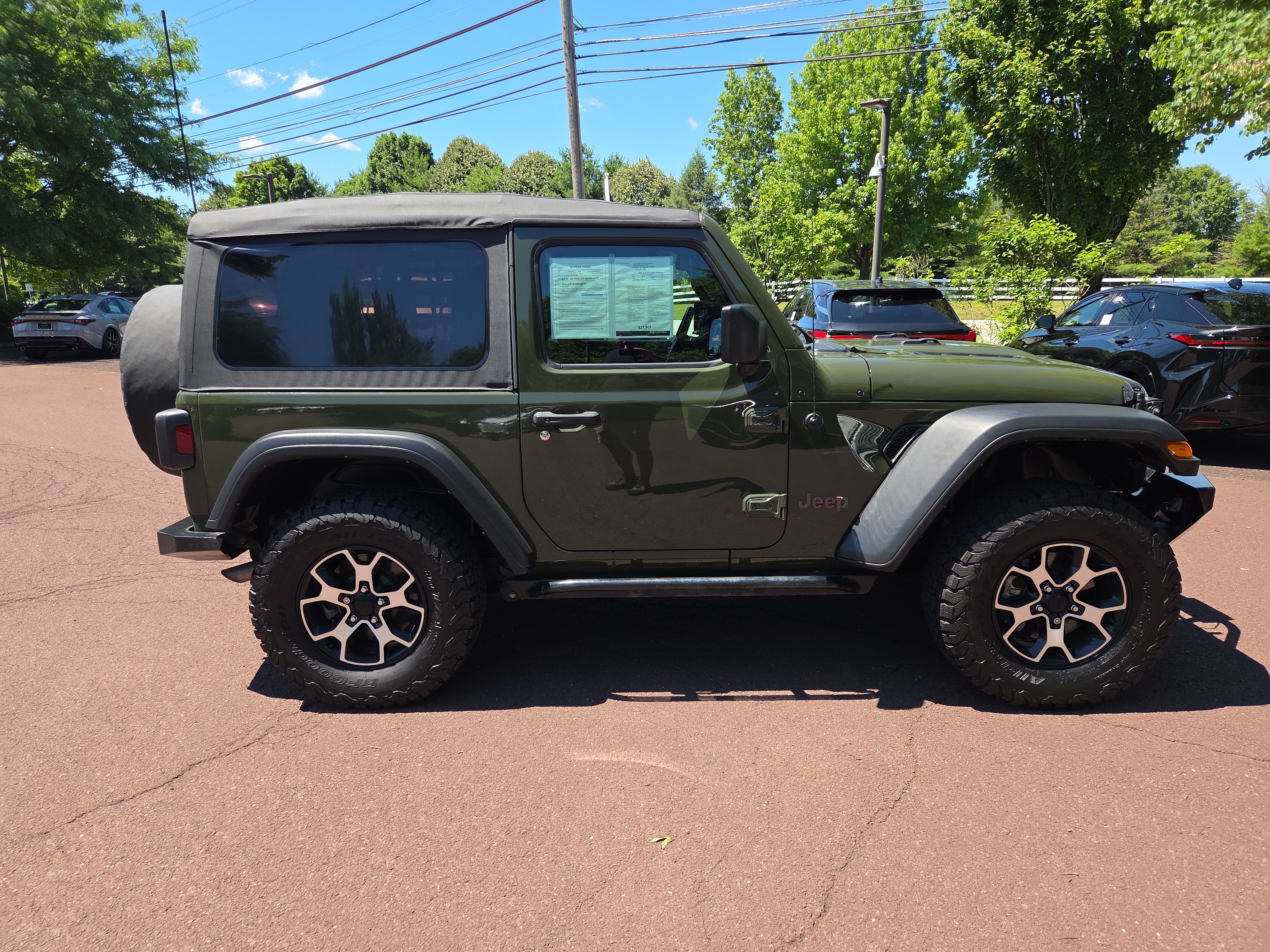 Used 2021 Jeep Wrangler Rubicon w/ Cold Weather Group AWD/4WD image 2