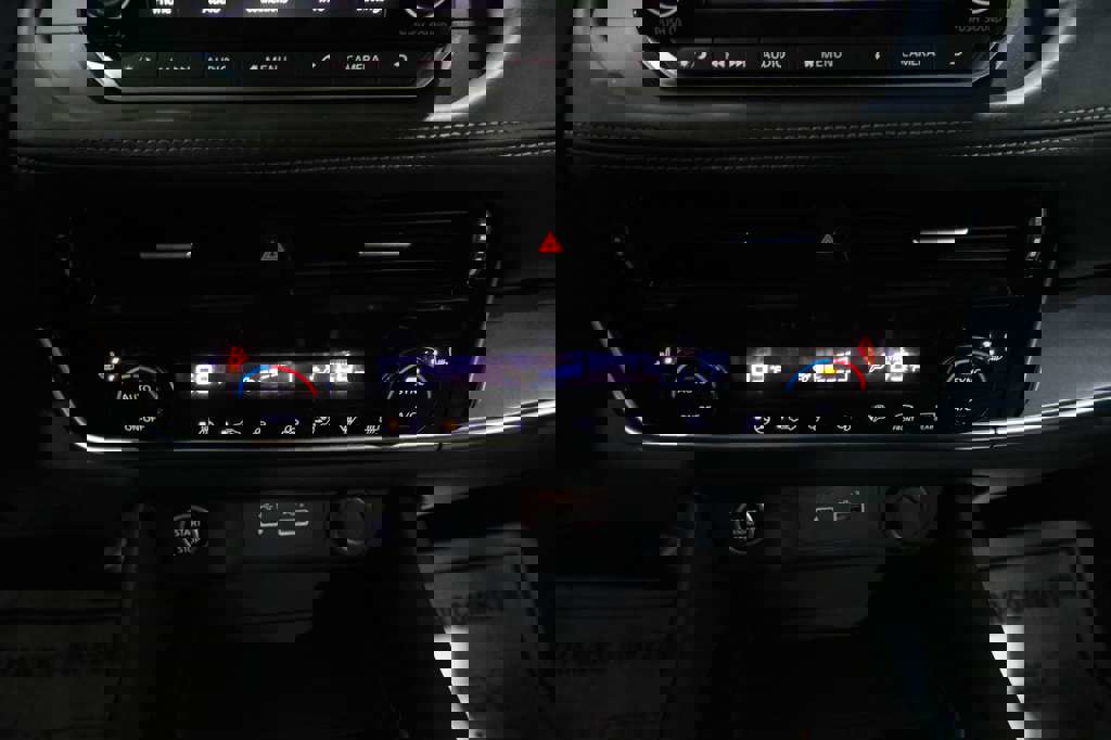 Used 2021 Nissan Rogue SV w/ Premium Package image 28