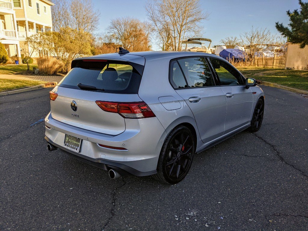Used 2024 Volkswagen GTI Autobahn image 8