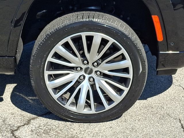 Used 2023 Jeep Grand Wagoneer Series III image 8