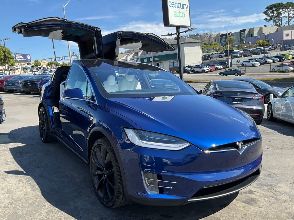 Used 2020 Tesla Model X Long Range image 64