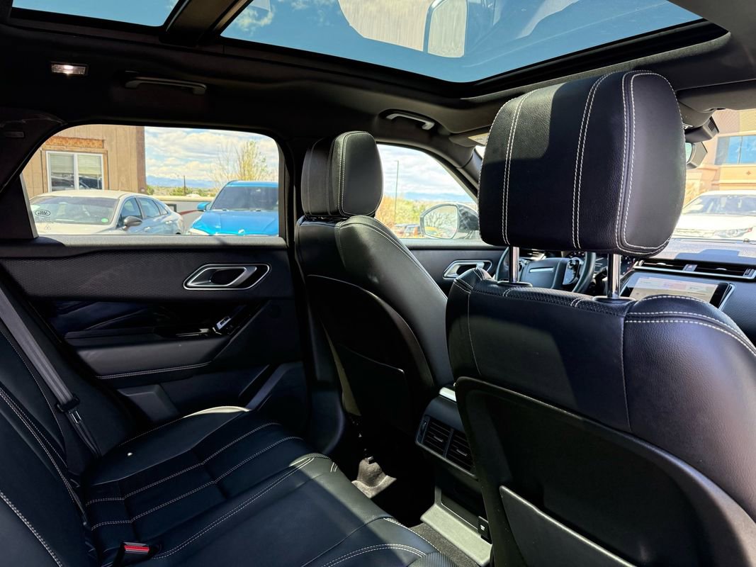 Used 2019 Land Rover Range Rover Velar S AWD/4WD image 24