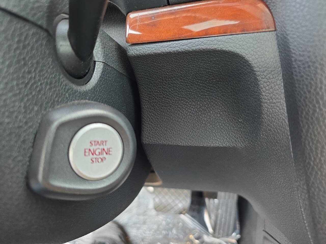 Used 2012 Volkswagen Eos Lux image 32