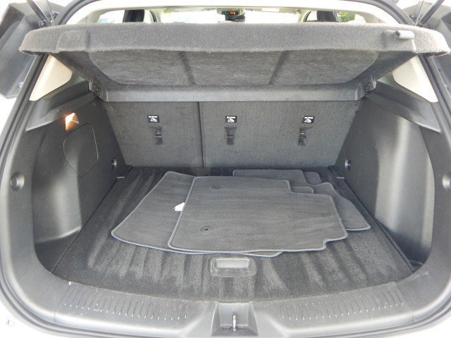 Used 2024 Buick Encore GX Sport Touring image 17