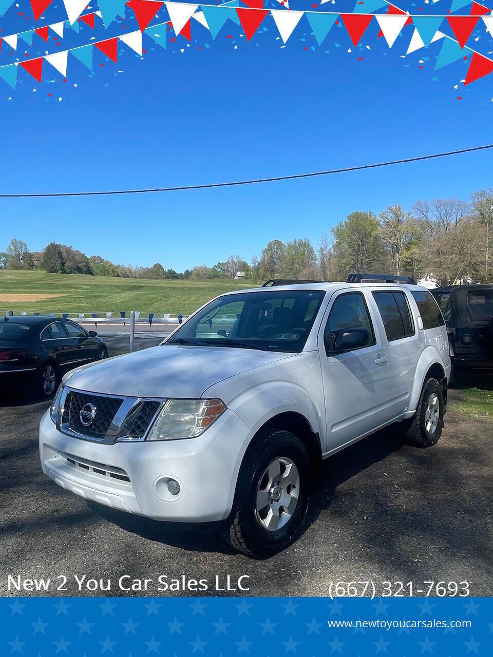 Used 2010 Nissan Pathfinder S AWD/4WD image 1
