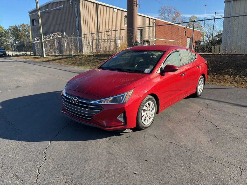 Used 2019 Hyundai Elantra SE image 3